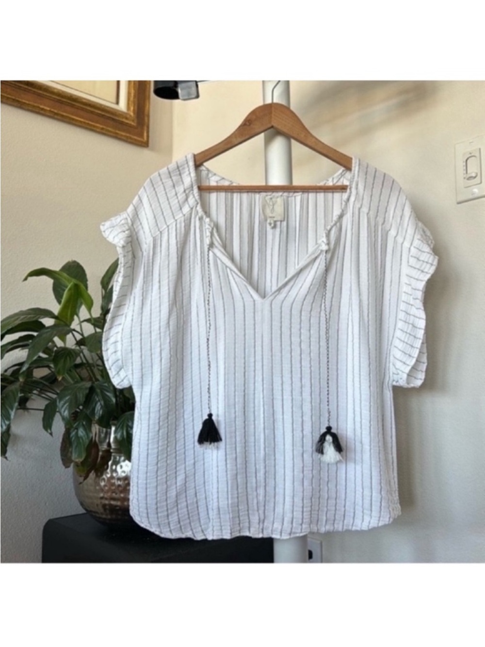Joie Cotton Gauze Top/Blouse/Top with Tassels Sz L Striped Black White V neck